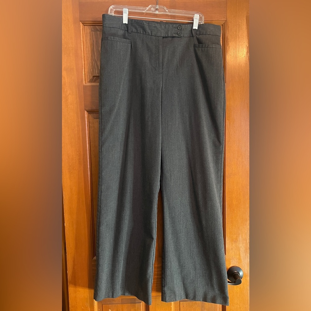 Van Heusen Stretch Dress Pants Woman 14R